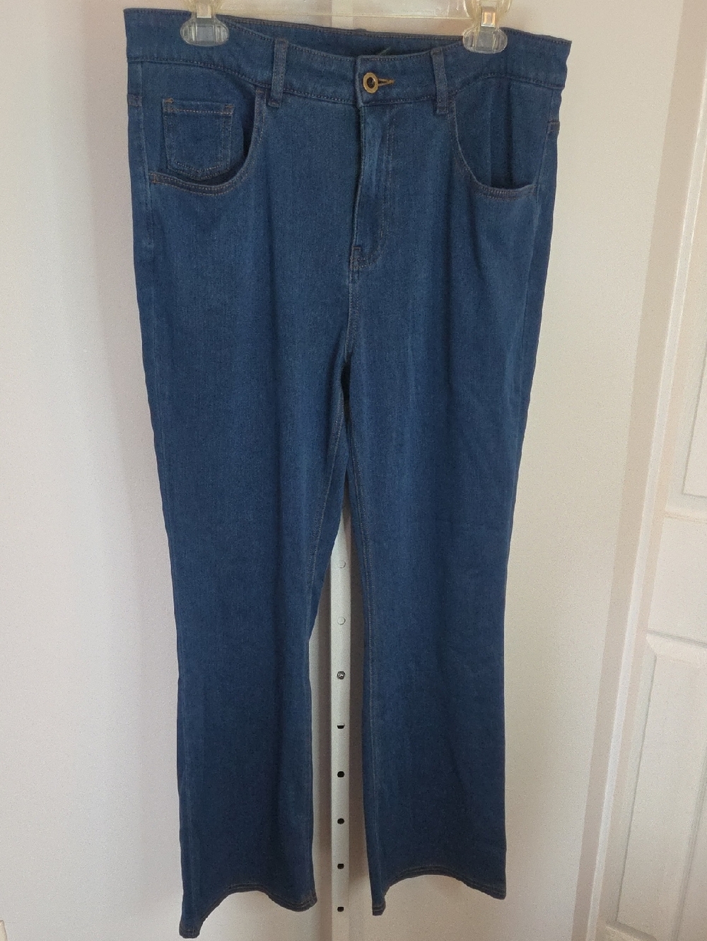 Halara Flex High Waisted Straight Leg Jeans Blue Large Petite NWT